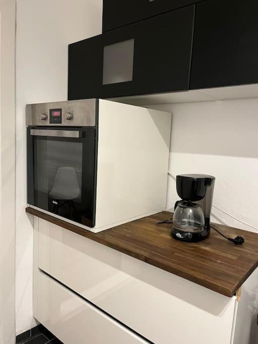 Geraeumige, Helle 3 Zimmer Fewo BRE Buitenkant foto